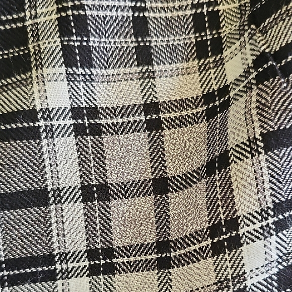 beachlunchlounge Black and White Plaid Button Down Shirt - Picture 10 of 10